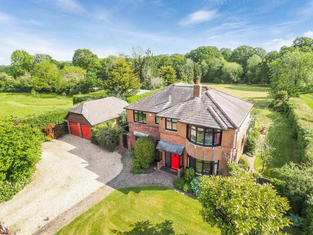 5 bedroom detached house for sale in Minstead, Lyndhurst, SO43