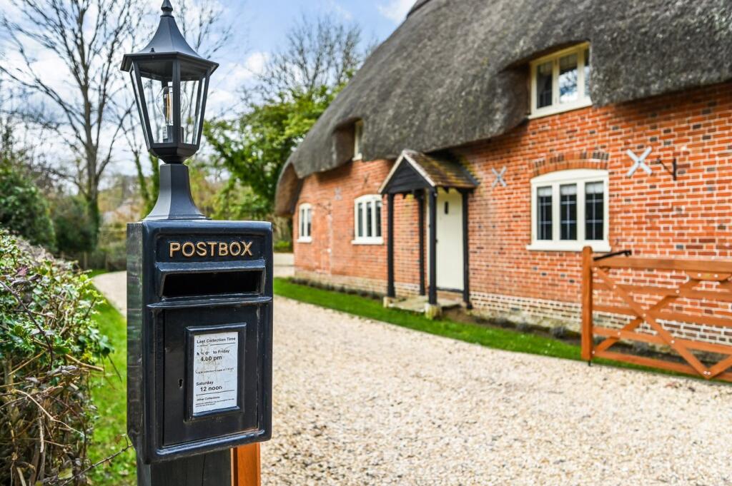 Main image of property:  Brook, Lyndhurst, SO43
