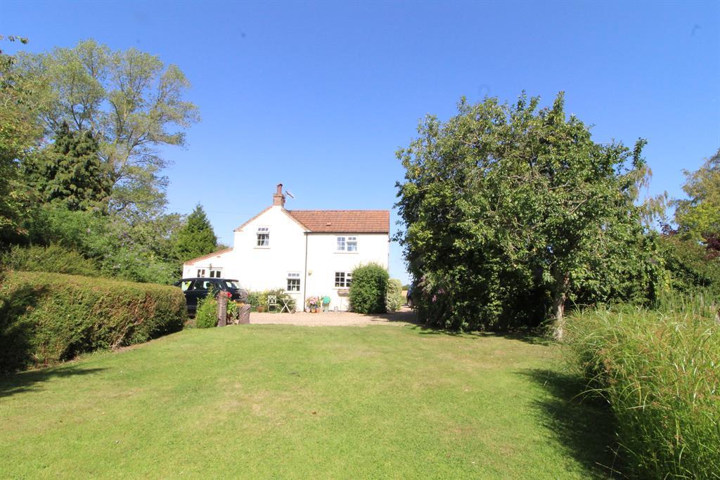 3 bedroom detached house for sale in Bratoft, Skegness, PE24 5AW, PE24