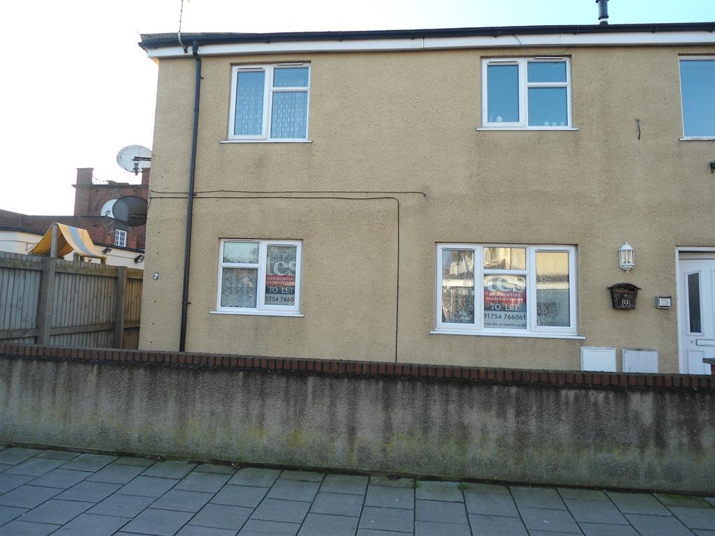 2 bedroom ground floor flat for rent in Sea View Road, Skegness