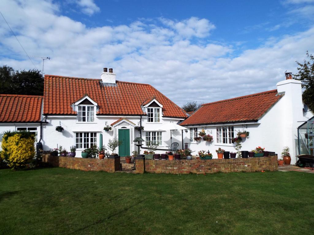 2 bedroom cottage for sale in Chapel Lane, Manby, Louth, LN11 8HQ, LN11