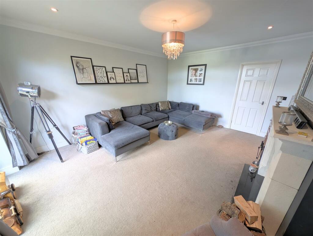 Additional property image - School Lane, Warmingham, Sandbach