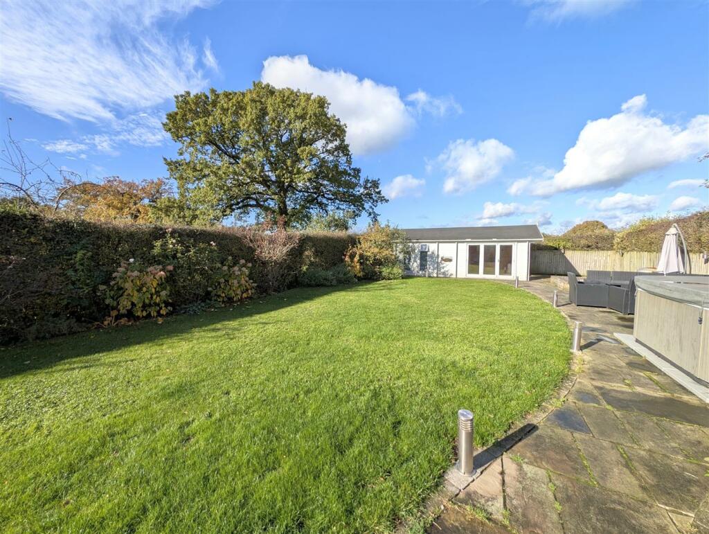Additional property image - School Lane, Warmingham, Sandbach