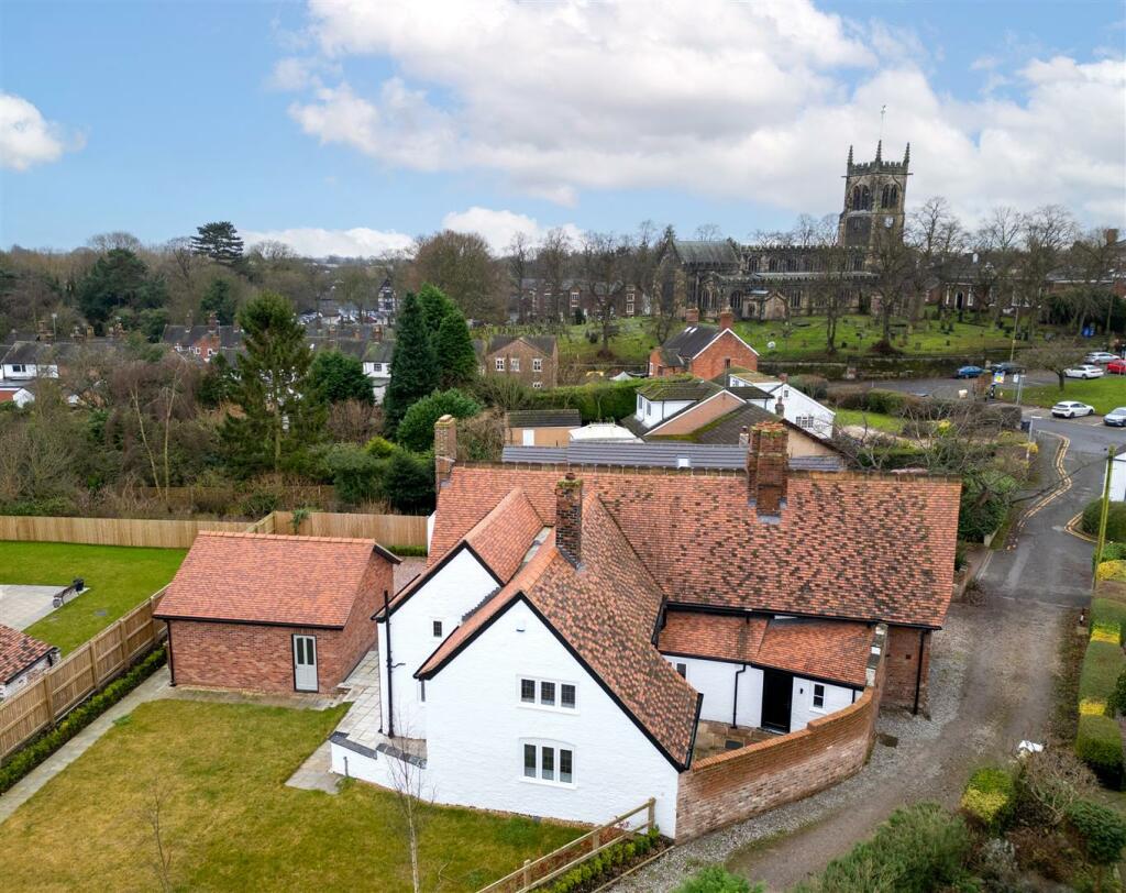 Additional property image - Dingle Farmhouse, Dingle Lane, Sandbach