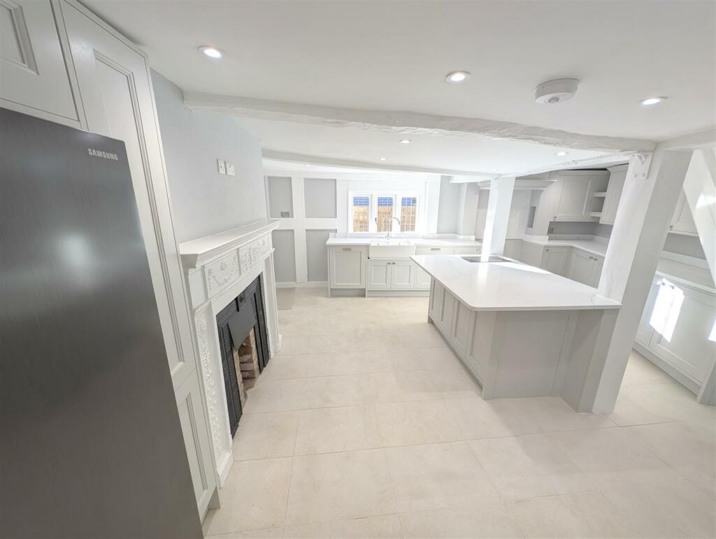Additional property image - Dingle Farmhouse, Dingle Lane, Sandbach
