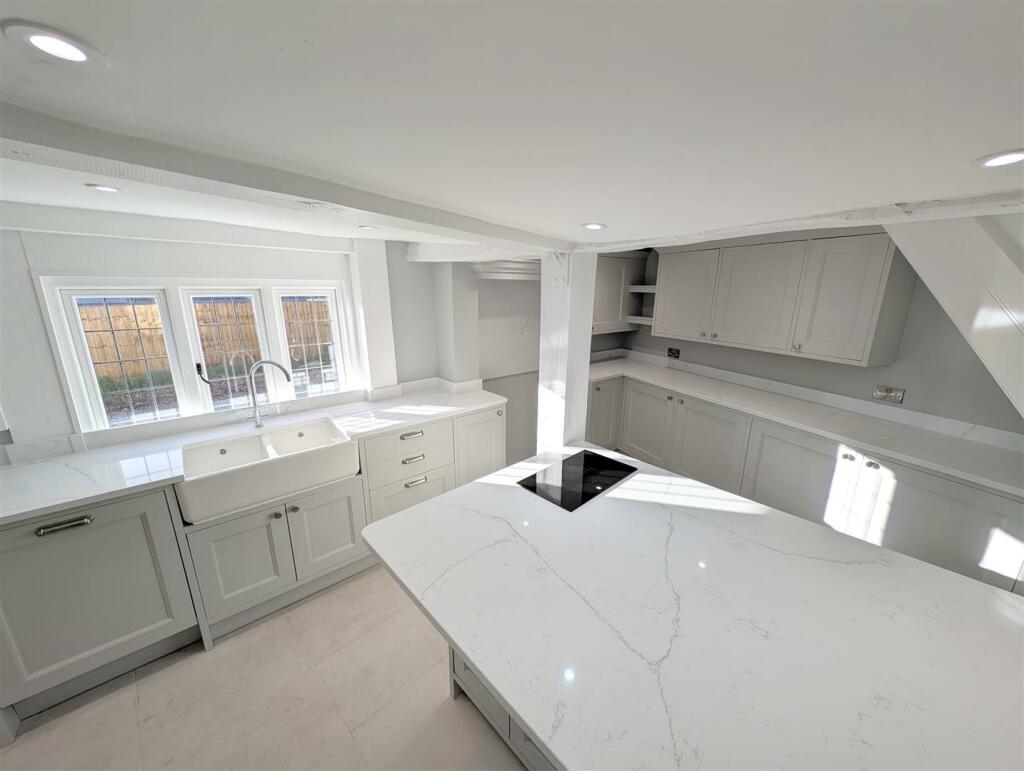 Additional property image - Dingle Farmhouse, Dingle Lane, Sandbach
