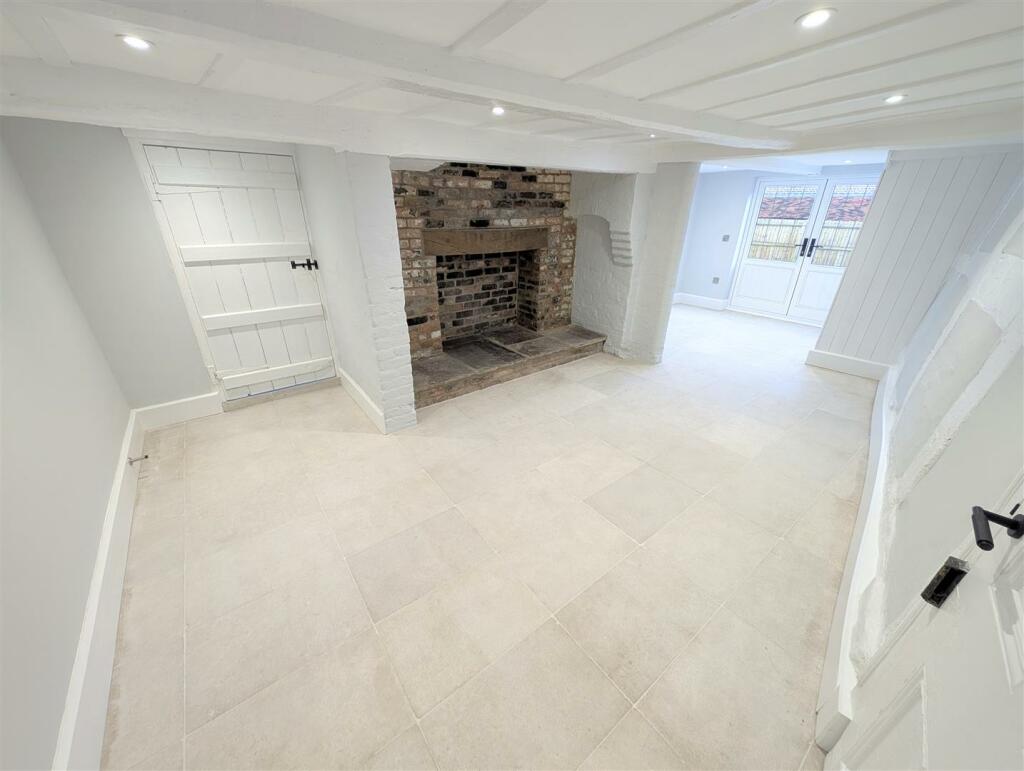 Additional property image - Dingle Farmhouse, Dingle Lane, Sandbach