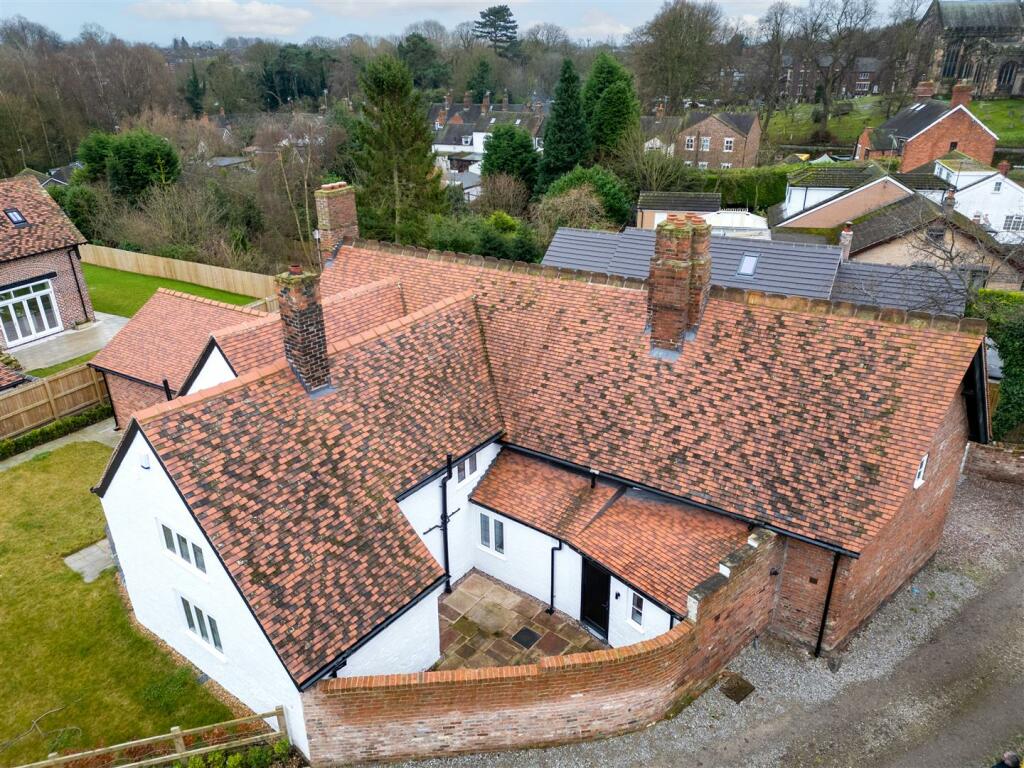 Additional property image - Dingle Farmhouse, Dingle Lane, Sandbach