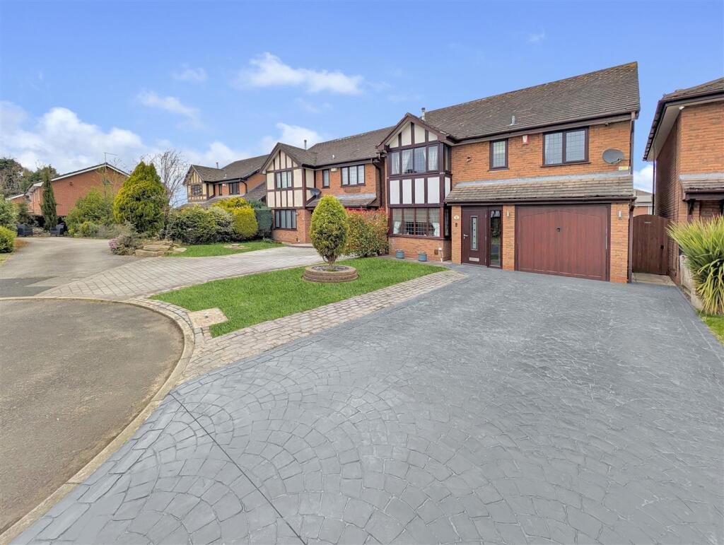 Main image of property: Rhodes Close, Haslington