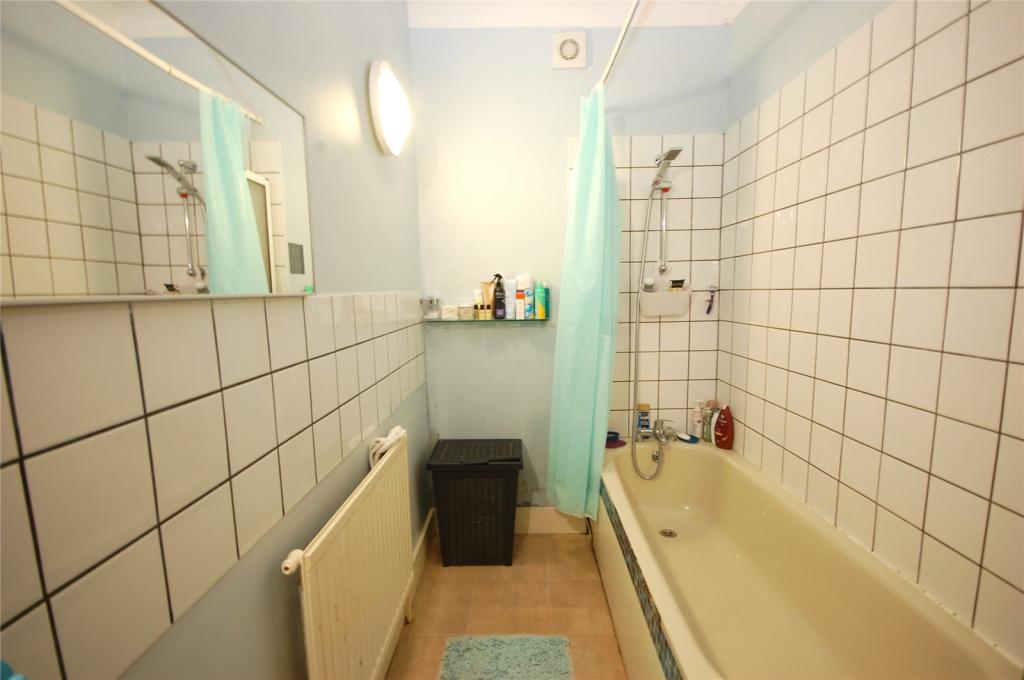 2 bedroom apartment for sale in Lichfield Grove, Finchley, N3