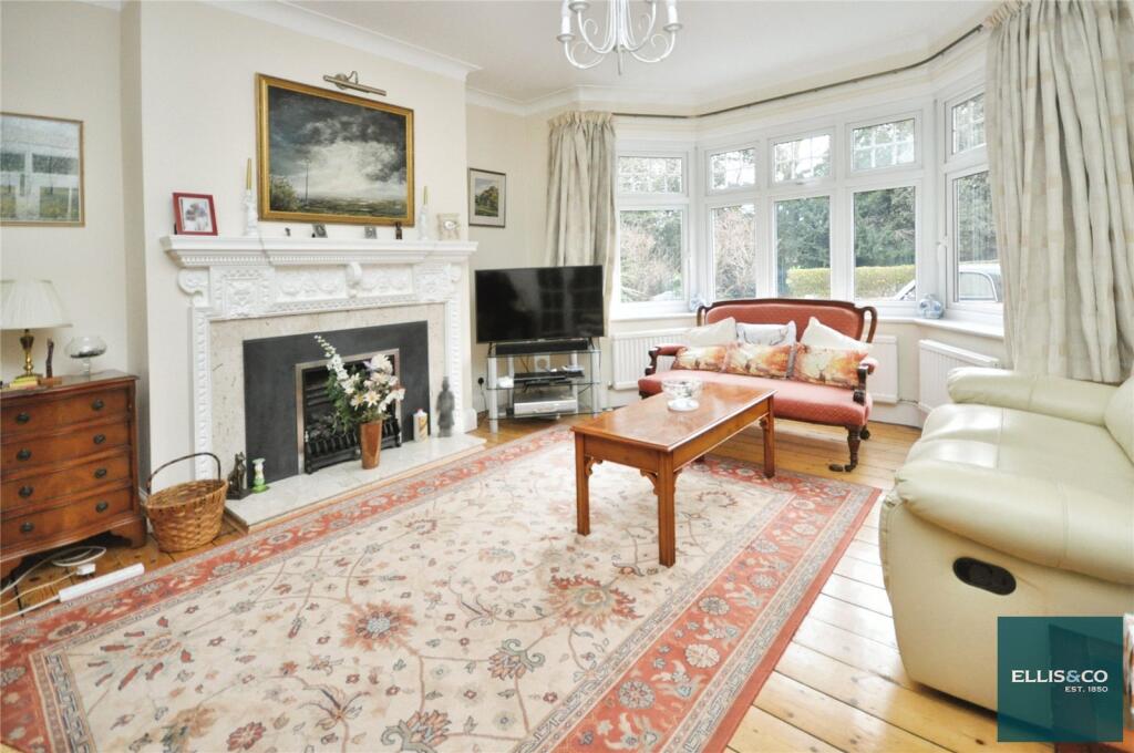 Main image of property: East End Road, Finchley, N3