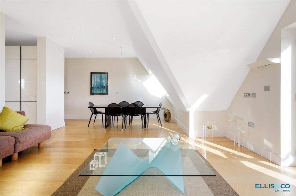Main image of property: Evergreen Court, 10A Amberden Avenue, Finchley, London, N3