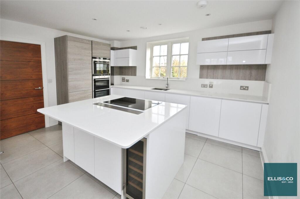 Main image of property: Ashridge Close, Finchley, N3