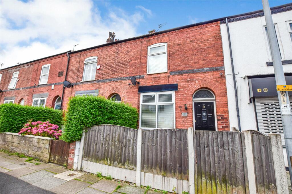 2 bedroom terraced house for sale in Moorside Road, Swinton, M27