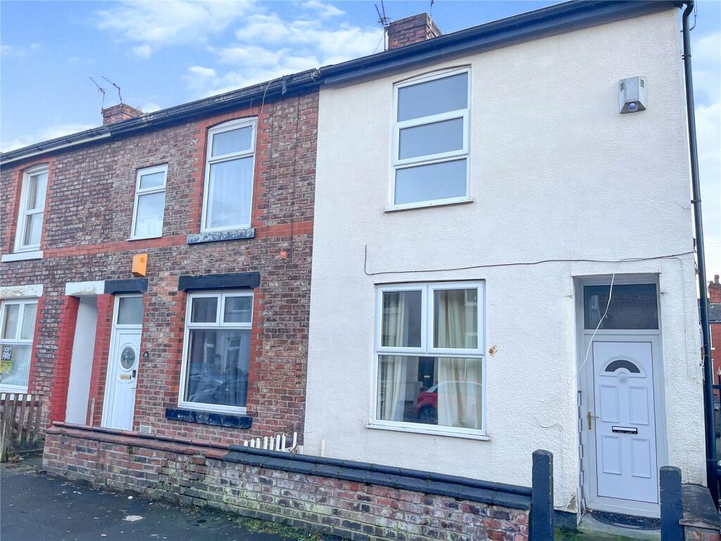2 bedroom end of terrace house for sale in Stapleton Street, Salford, M6