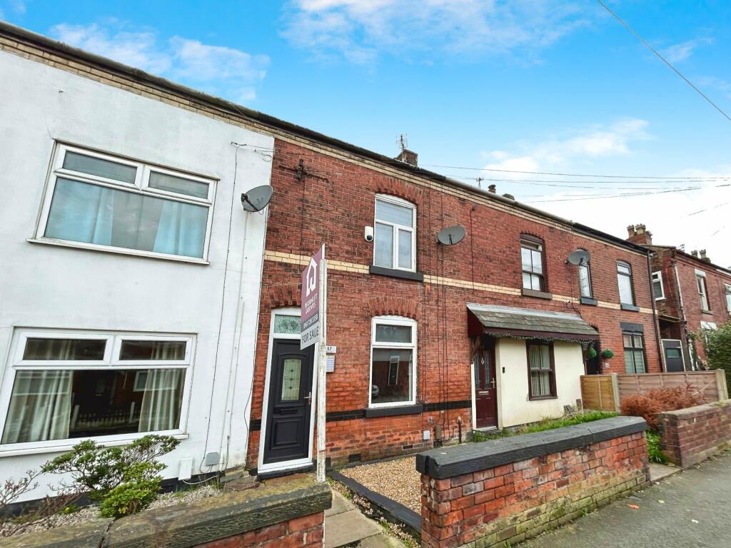 2 bedroom terraced house for sale in Moss Lane, Wardley, Swinton, M27