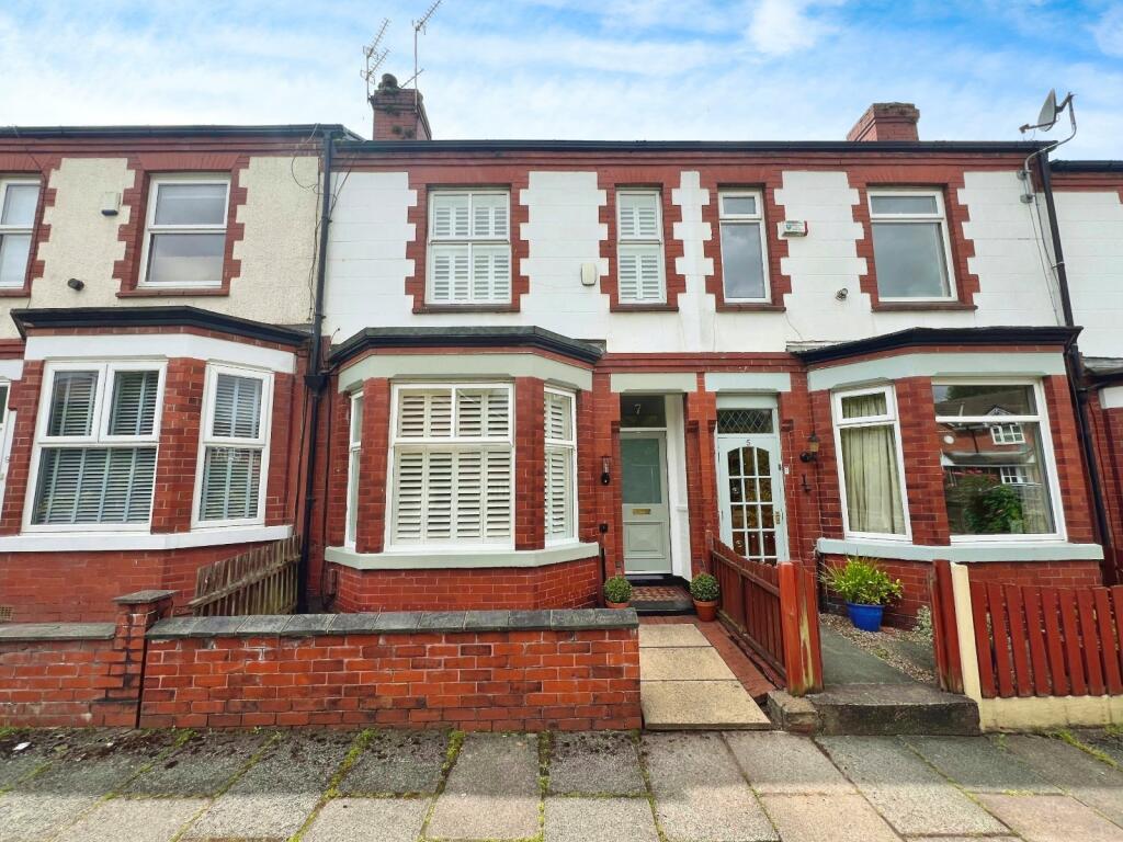 3 bedroom terraced house for sale in Vincent Avenue, Monton, M30