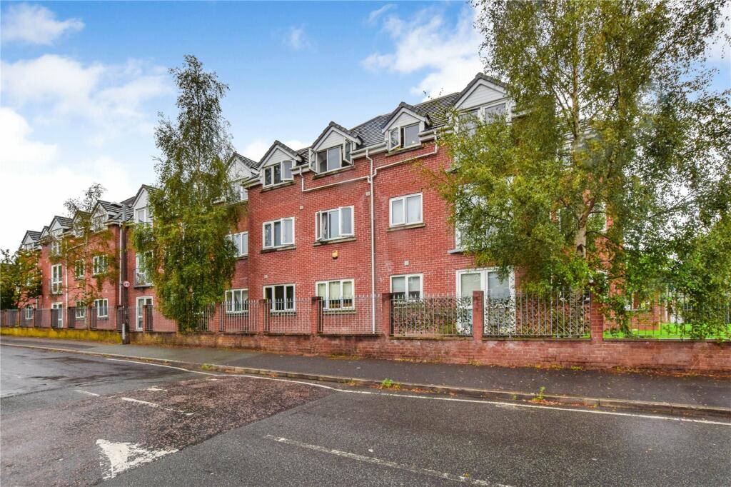 2 bedroom flat for sale in Little Moss Court, Little Moss Lane, Swinton