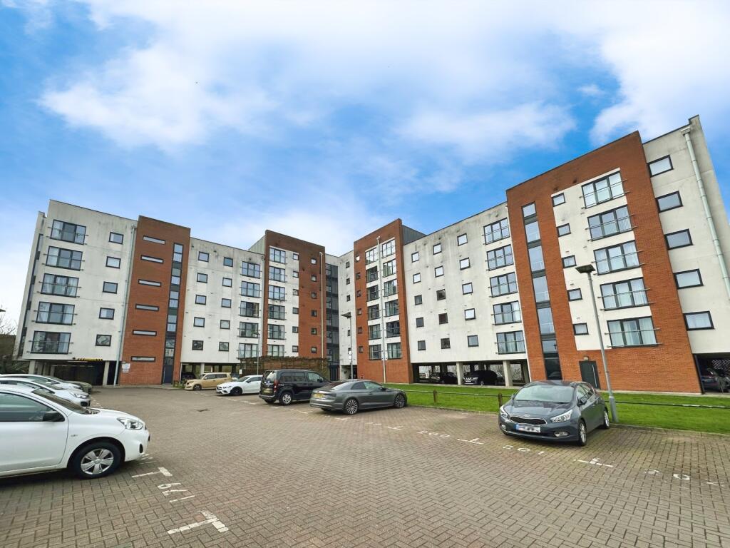 Main image of property: Pilgrims Way, Salford, Greater Manchester, M50