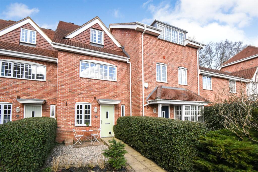 Main image of property: Foundry Close, Hook, Hampshire, RG27