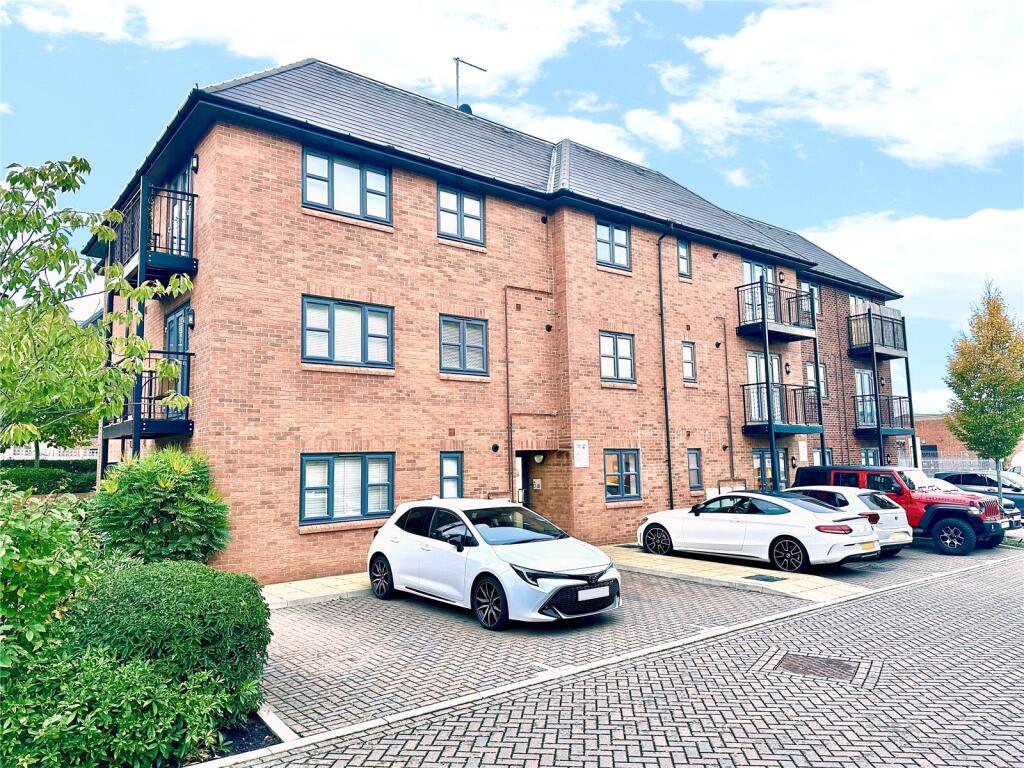 Main image of property: Carter Court, Hook, Hampshire, RG27