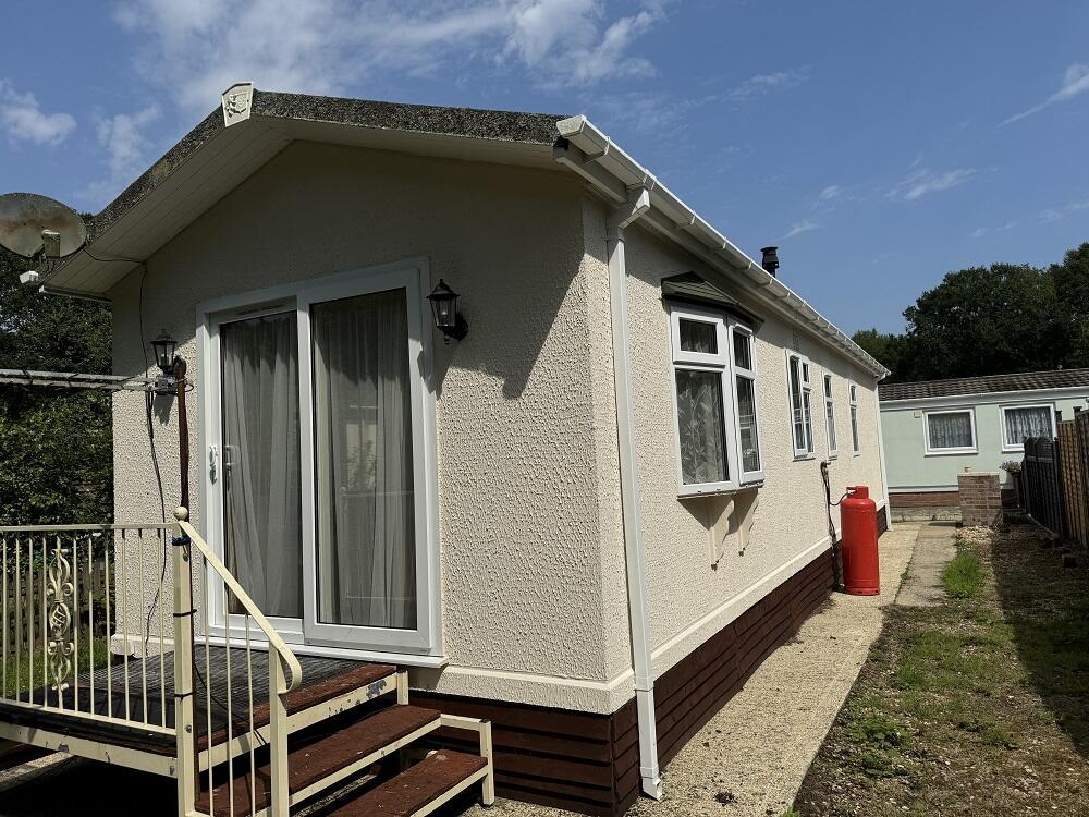 Main image of property: Hook Common, Hook, Berkshire