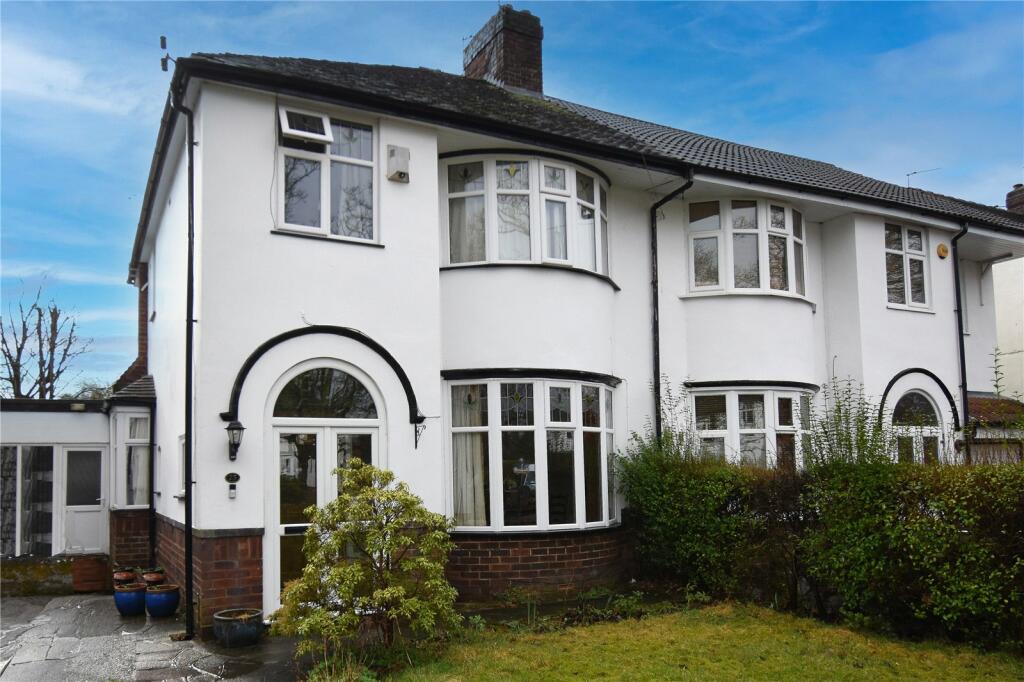3 bedroom semi-detached house for sale in Thornhill Road, Heaton Mersey, Stockport, SK4