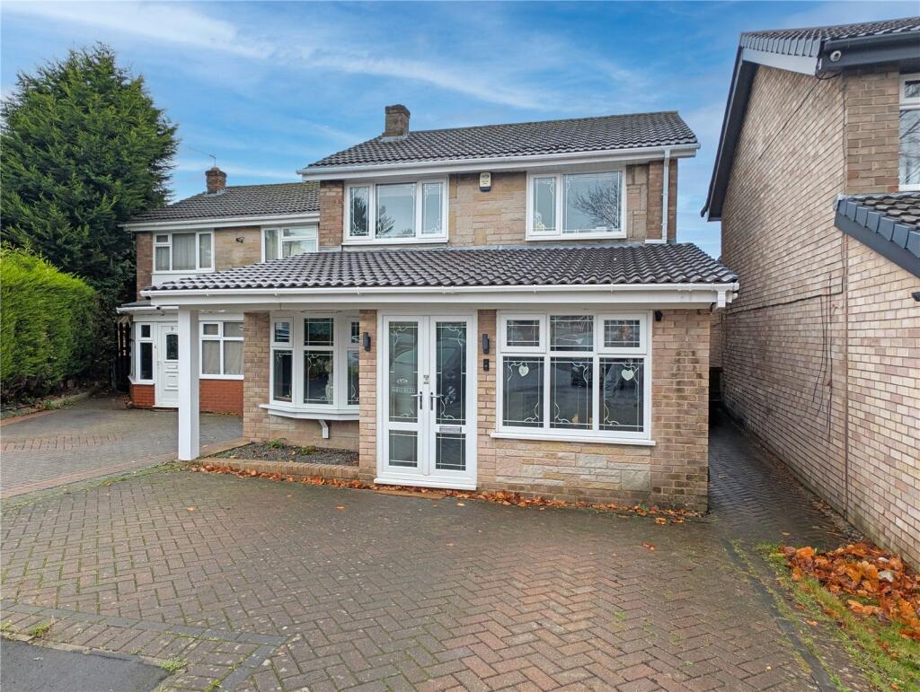 Main image of property: Aspen Close, Heaton Mersey, Stockport, SK4