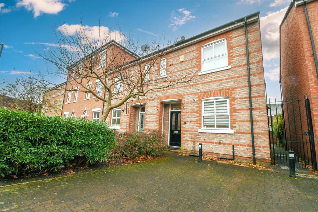 3 bedroom end of terrace house for sale in Elm Grove, Didsbury Village, Manchester, M20