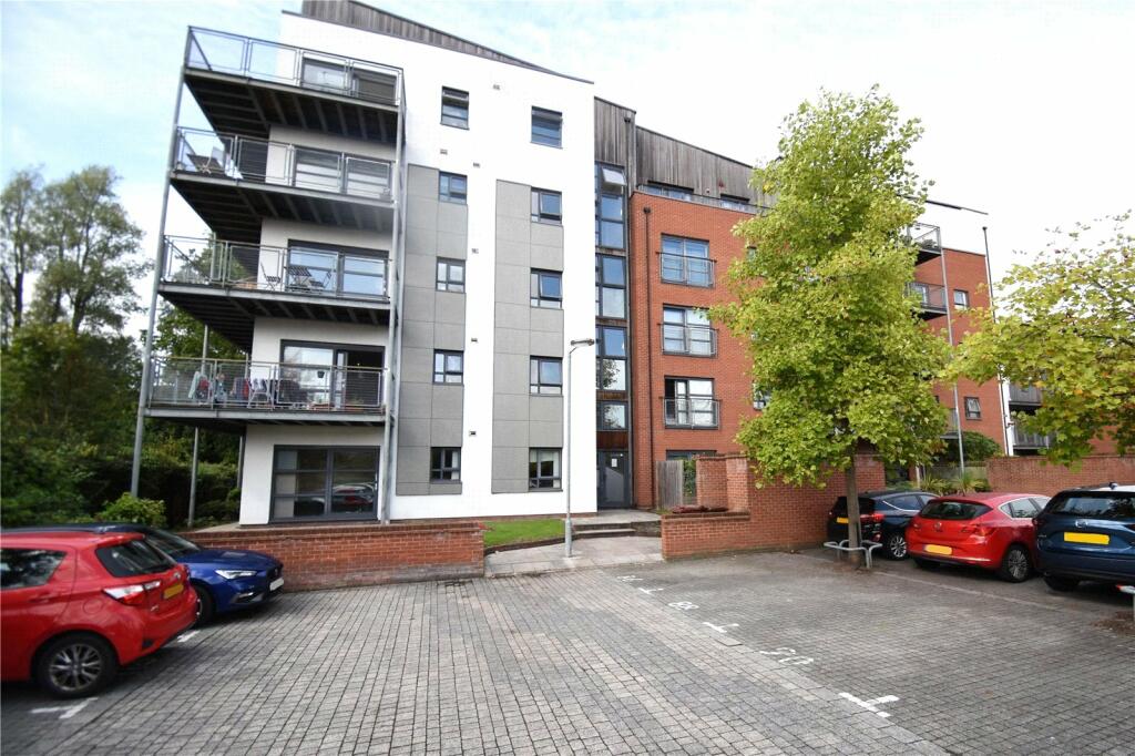 2 bedroom apartment for sale in Montmano Drive, West Didsbury, M20