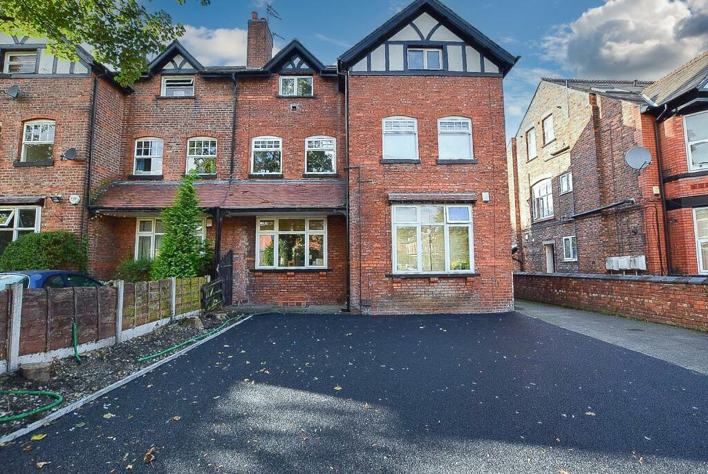 2 bedroom apartment for sale in Burton Road, West Didsbury, Manchester, M20