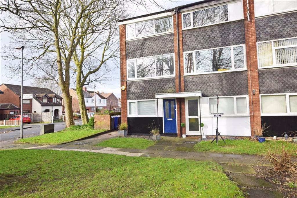 3 bedroom town house for sale in St Hildas Close, Northenden