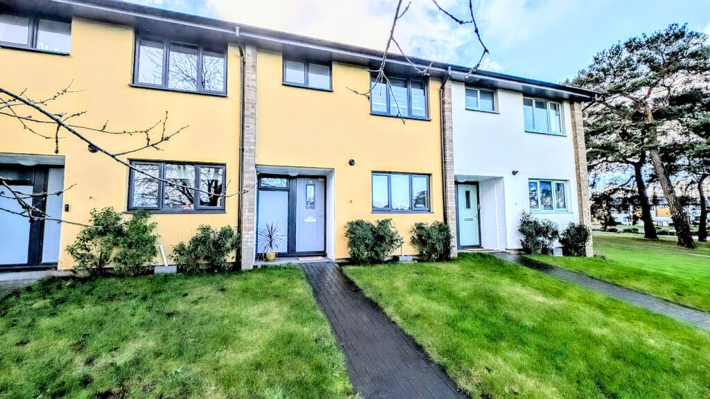 Main image of property: Essex Close, Bordon, Hampshire, GU35