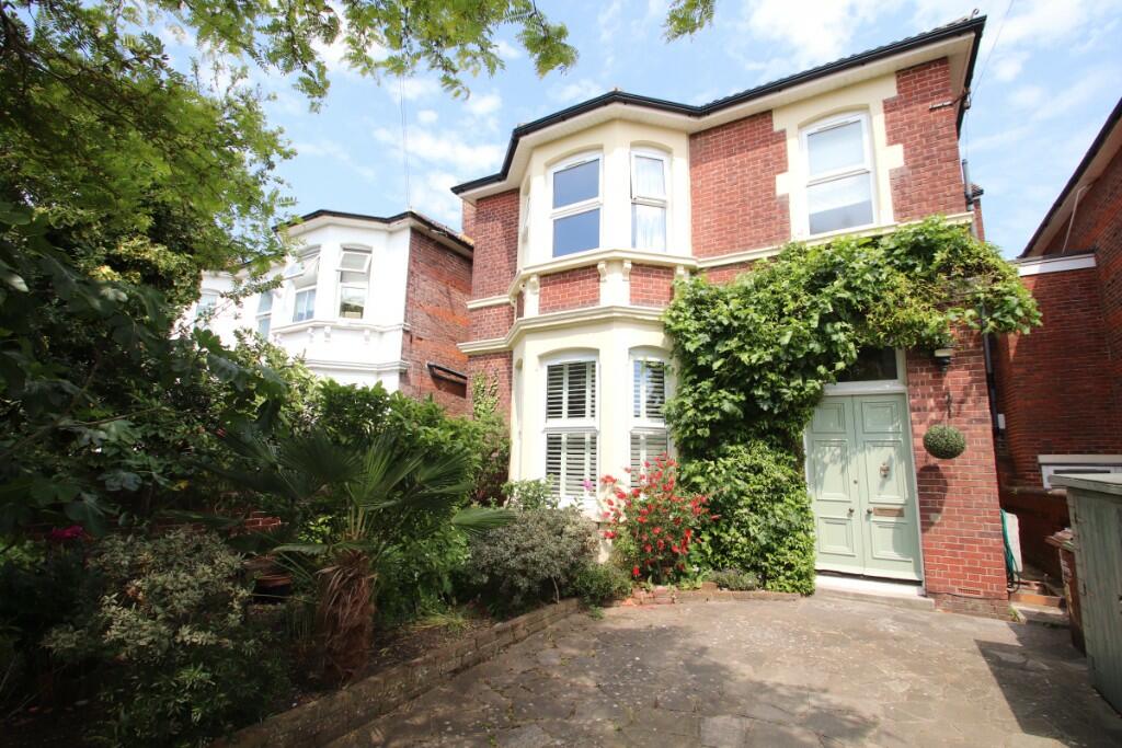 4 bedroom link detached house for sale in Campbell Road, Southsea, Hampshire, PO5