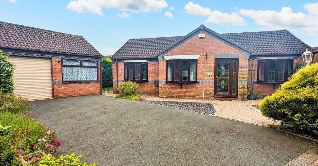 Main image of property: Farriers Way, Crow Hill, Nuneaton