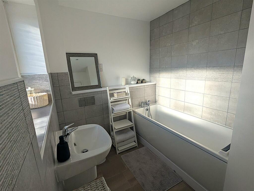 Additional property image - Tulip Tree Road, Nuneaton