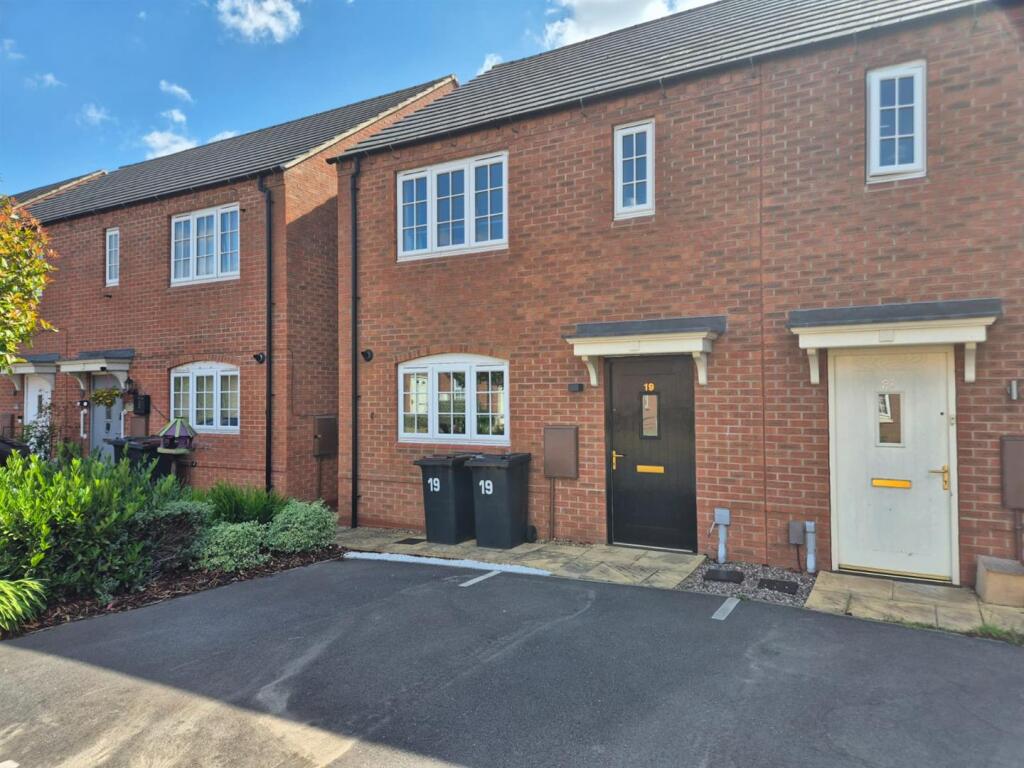 Main image of property: Adderley Avenue, Nuneaton
