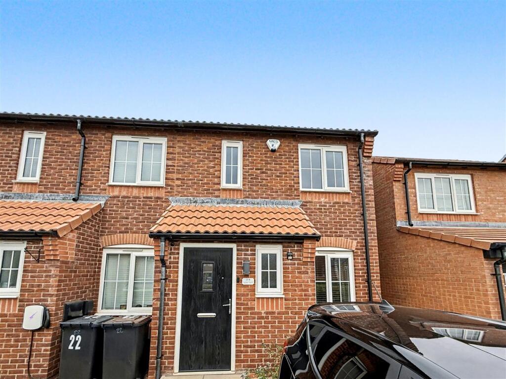 Main image of property: Caesar Drive, Nuneaton