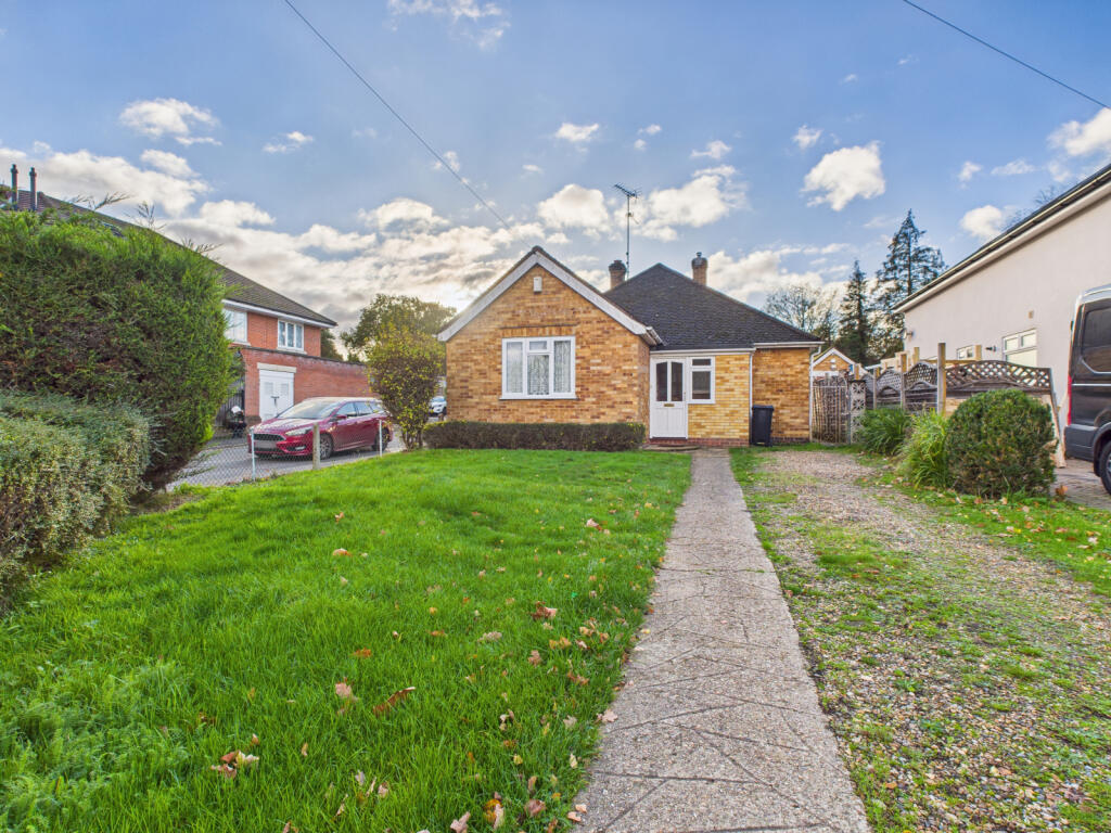 Main image of property: Wokingham, RG41