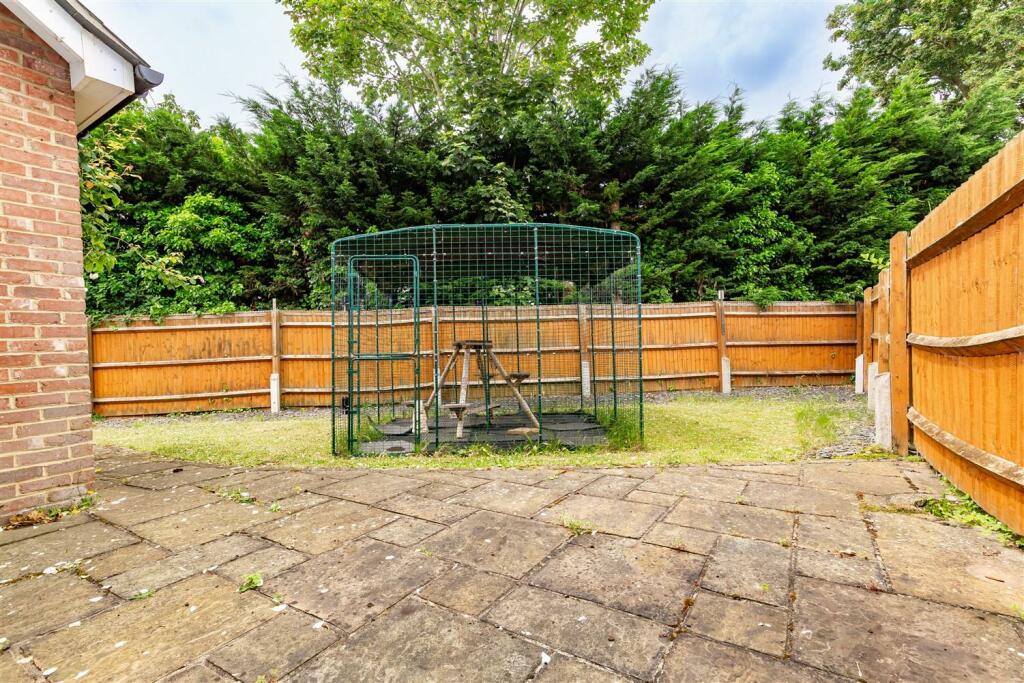 Additional property image - Walter Mead Close, Ongar