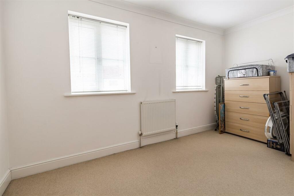 Additional property image - Walter Mead Close, Ongar