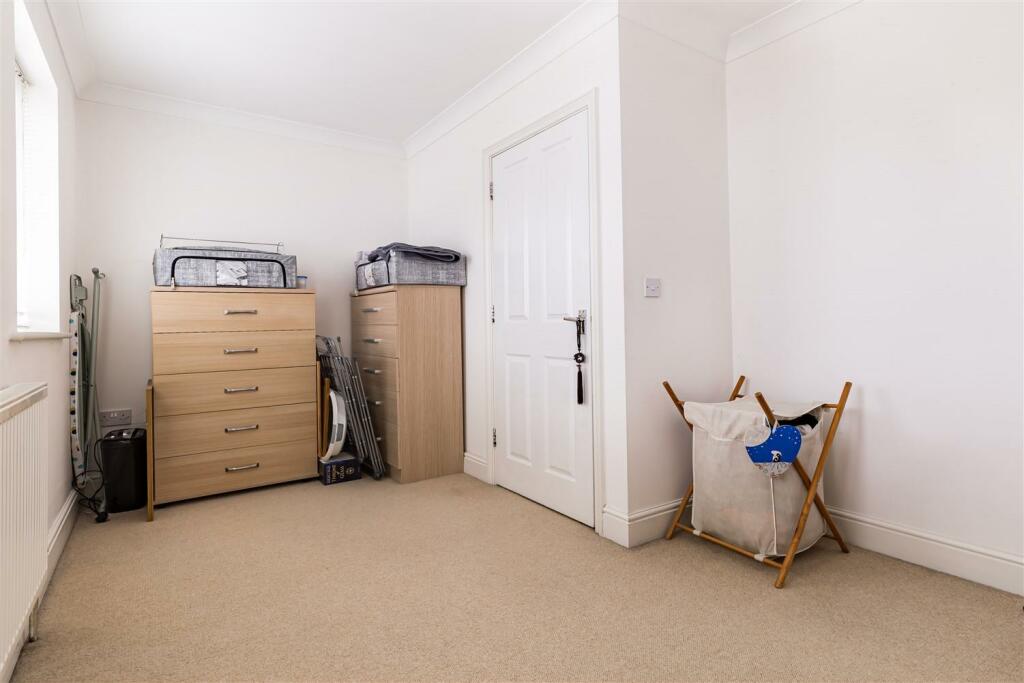 Additional property image - Walter Mead Close, Ongar