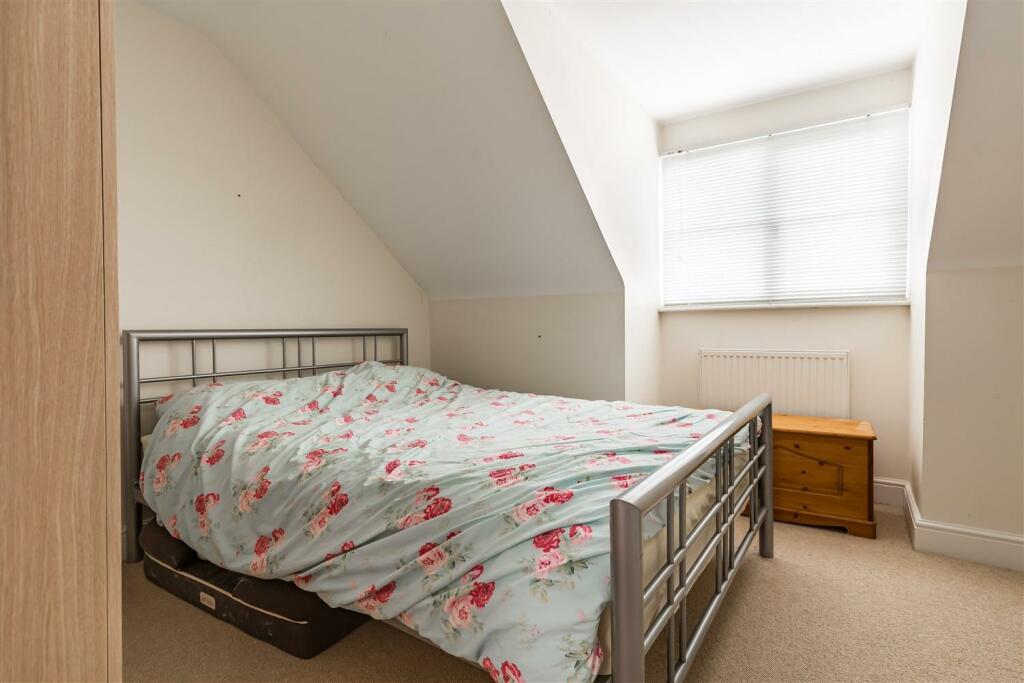 Additional property image - Walter Mead Close, Ongar