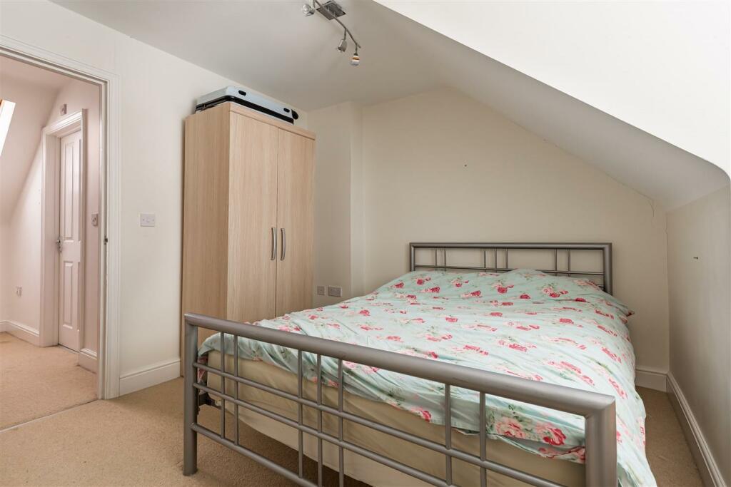 Additional property image - Walter Mead Close, Ongar
