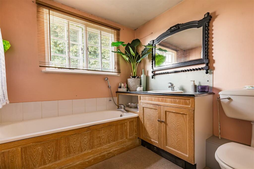 Additional property image - Matching Green, Essex