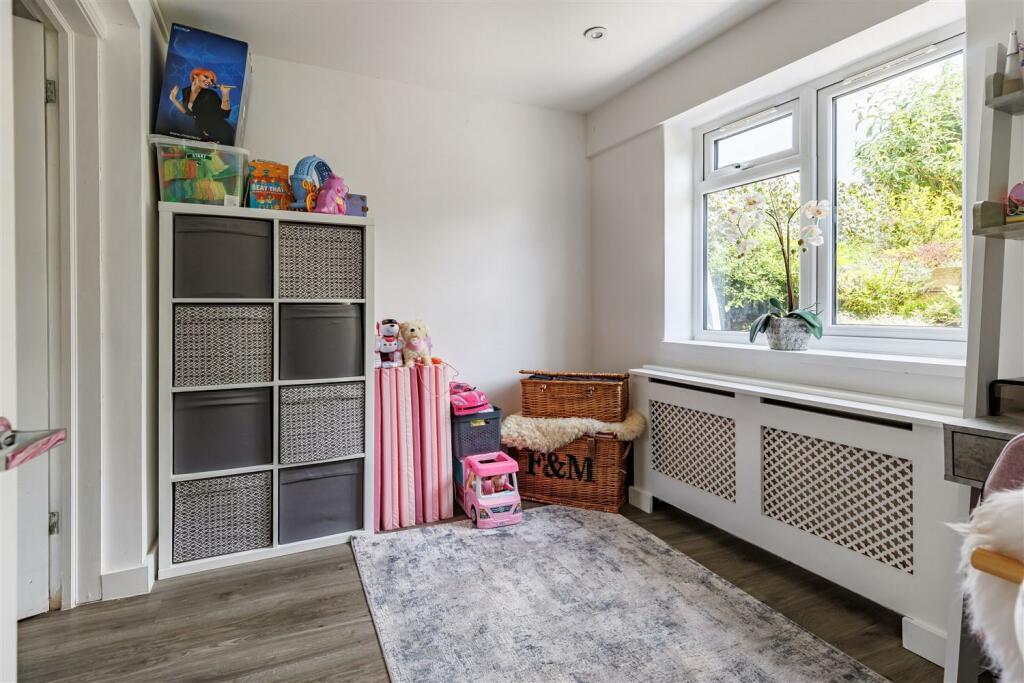 Additional property image - Beaconfield Way, Epping