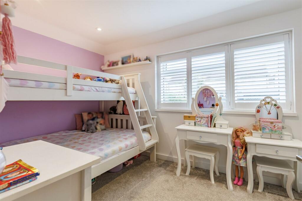 Additional property image - Beaconfield Way, Epping