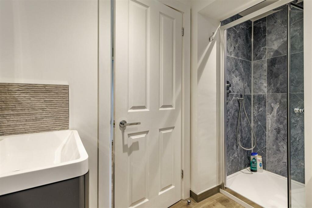 Additional property image - Beaconfield Way, Epping