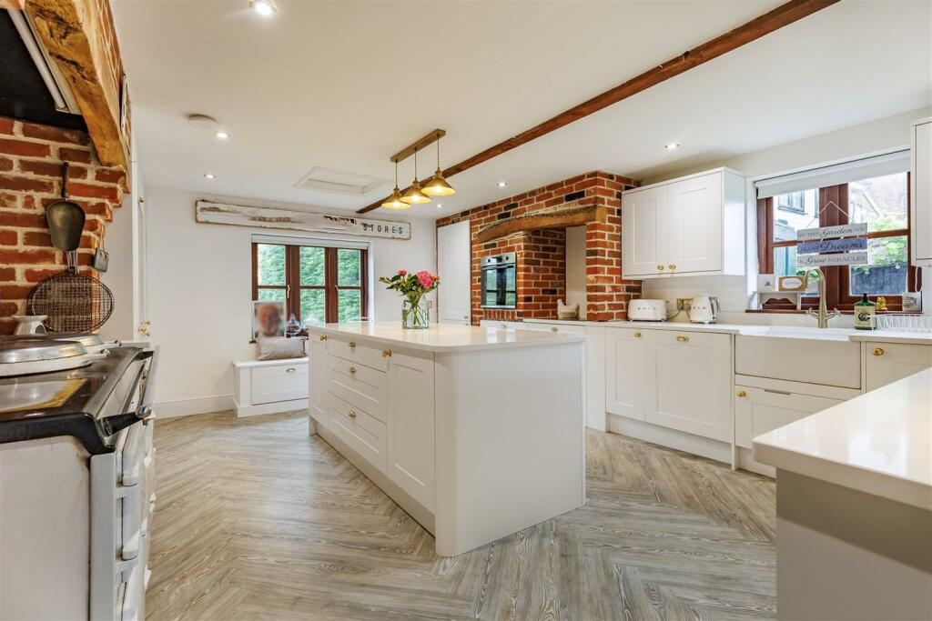 Additional property image - Glovers Lane, Hastingwood.