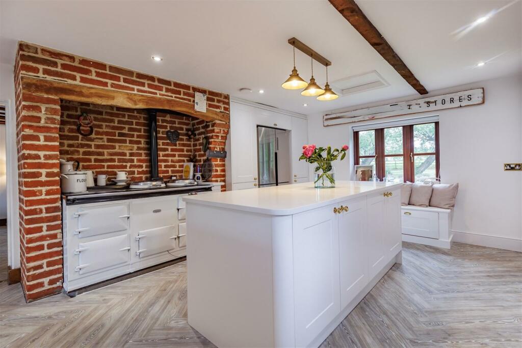 Additional property image - Glovers Lane, Hastingwood.